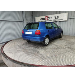Pare choc arriere VOLKSWAGEN GOLF 3 Photo n°8
