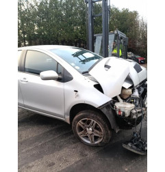 Boitier BSI TOYOTA YARIS 2 Photo n°13