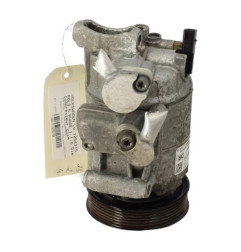 Compresseur clim VOLKSWAGEN POLO 5 Photo n°4