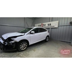 Malle/Hayon arriere FORD FOCUS 3 Photo n°7