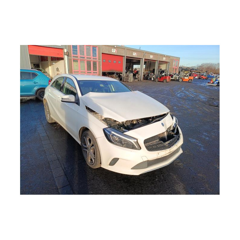 Bloc ABS (freins anti-blocage) MERCEDES CLASSE A 176