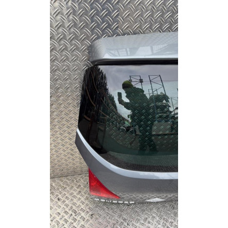 Malle/Hayon arriere PEUGEOT 3008 1