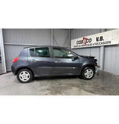 Aile avant gauche RENAULT CLIO 3 Photo n°5