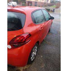 Boitier servitude moteur (BSM) PEUGEOT 208 1 Photo n°6