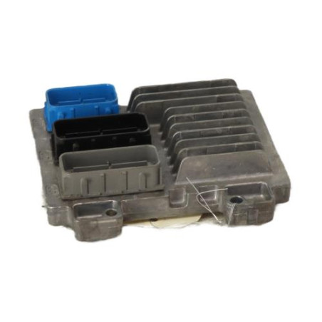 Calculateur moteur OPEL CORSA E