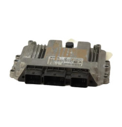Calculateur moteur PEUGEOT 207
