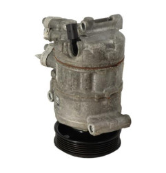 Compresseur clim VOLKSWAGEN GOLF 7 Photo n°3