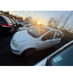 Renfort pare choc arriere (traverse) FIAT PANDA 2 Photo n°18