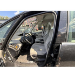 Pare choc arriere CITROEN C4 PICASSO 1 Photo n°17