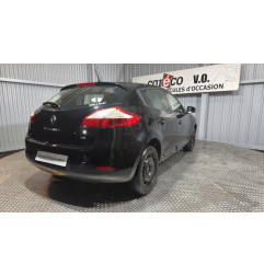 Moyeu avant gauche RENAULT MEGANE 3 Photo n°8