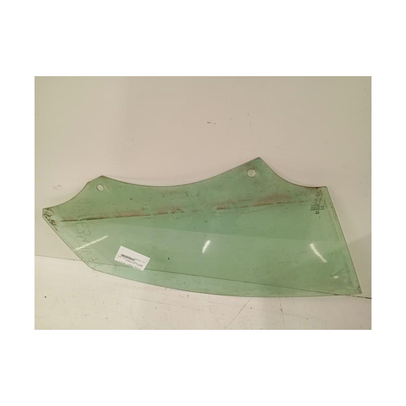 Vitre avant droit PEUGEOT 308 2