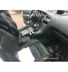 Poignee porte avant gauche PEUGEOT 5008 1 Photo n°12