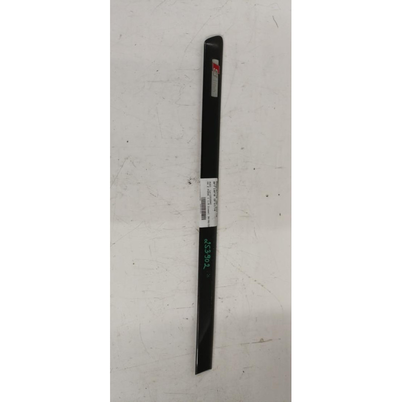 Baguette de porte arriere droite AUDI A4 2