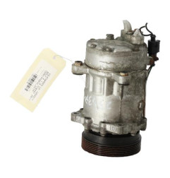 Compresseur clim VOLKSWAGEN GOLF 4 Photo n°3