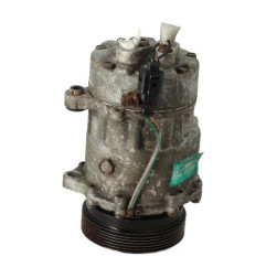 Compresseur clim VOLKSWAGEN GOLF 4 Photo n°4