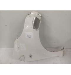 Aile avant droit PEUGEOT 107 Photo n°1