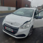 Poignee porte avant gauche PEUGEOT 208 1