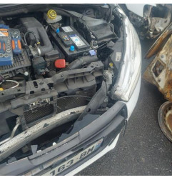 Moteur leve vitre avant gauche PEUGEOT 208 1 Photo n°9