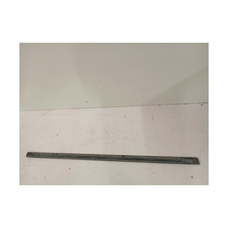 Baguette de porte avant gauche AUDI A4 2