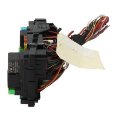 Boitier servitude moteur (BSM) SEAT LEON 3