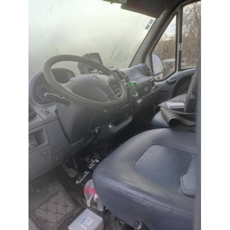 Moyeu avant gauche CITROEN JUMPER 2