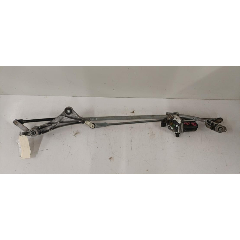 Moteur essuie glace avant MERCEDES CLASSE B 245