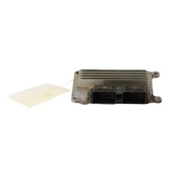 Calculateur moteur RENAULT CLIO 2 Photo n°1