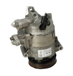 Compresseur clim VOLKSWAGEN GOLF 6 Photo n°1