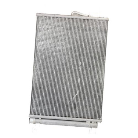 Condenseur de clim VOLKSWAGEN GOLF 8