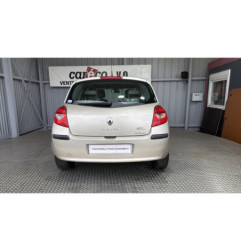 Pare choc arriere RENAULT CLIO 3 Photo n°13