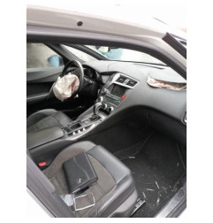 Volant DS DS5 Photo n°1