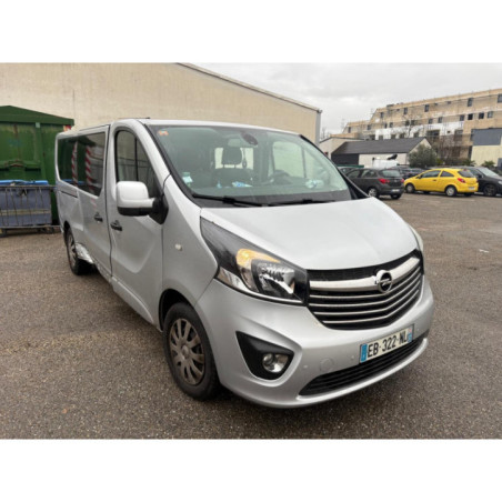 Pare choc arriere OPEL VIVARO 2