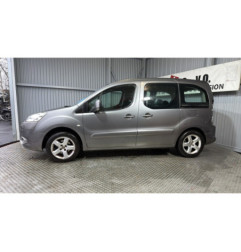 Planche de bord complete PEUGEOT PARTNER 2 Photo n°10