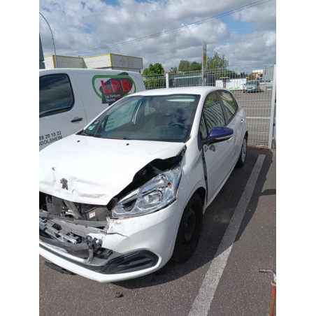 Compresseur clim PEUGEOT 208 1