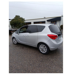 Renfort pare choc arriere (traverse) OPEL MERIVA B Photo n°5