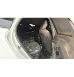 Pare boue arriere droit VOLVO V 40 2 Photo n°6