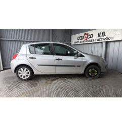 Compresseur clim RENAULT CLIO 3 Photo n°4