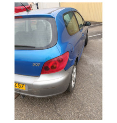 Moyeu avant droit PEUGEOT 307 Photo n°5