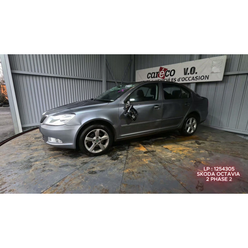 Compresseur clim SKODA OCTAVIA 2