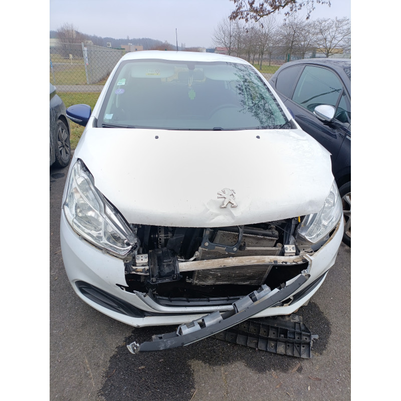 Bras essuie glace arriere PEUGEOT 208 1