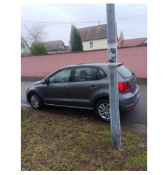 Pare boue avant gauche VOLKSWAGEN POLO 5 Photo n°4