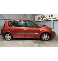 Ceinture arriere gauche RENAULT SCENIC 2 Photo n°4