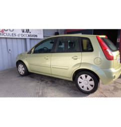 Attache ceinture avant gauche FORD FIESTA 5 Photo n°7