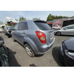 Optique avant principal gauche (feux)(phare) SSANGYONG KORANDO 2 Photo n°14