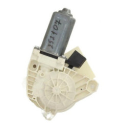 Moteur leve vitre avant droit MERCEDES CLASSE B 245