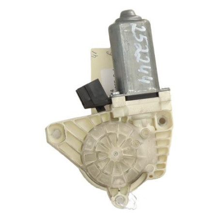 Moteur leve vitre avant gauche MERCEDES CLASSE A 169