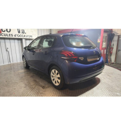 Planche de bord complete PEUGEOT 208 1 Photo n°7