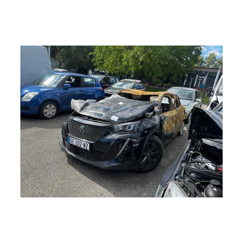 Planche de bord complete PEUGEOT 2008 2