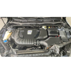 Attache ceinture avant gauche VOLVO V 40 2