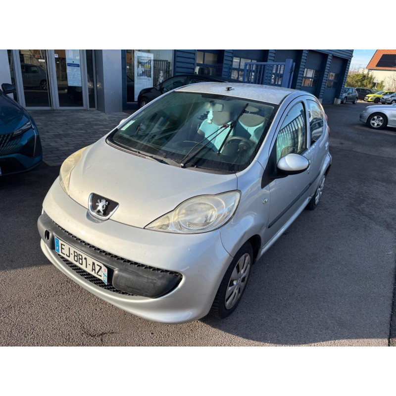 Renfort pare choc arriere (traverse) PEUGEOT 107